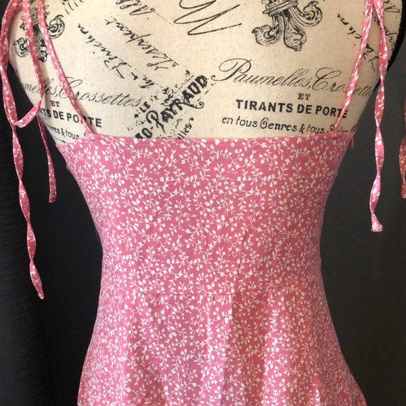 Adorable pink knotted tie strap dress size small - Picture 6 of 13
